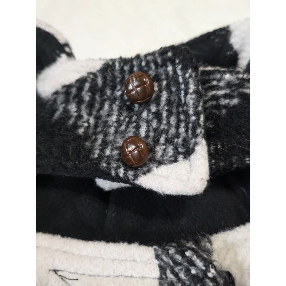 Hotel Doggy Black\White Plaid Dog Coat Size XS
